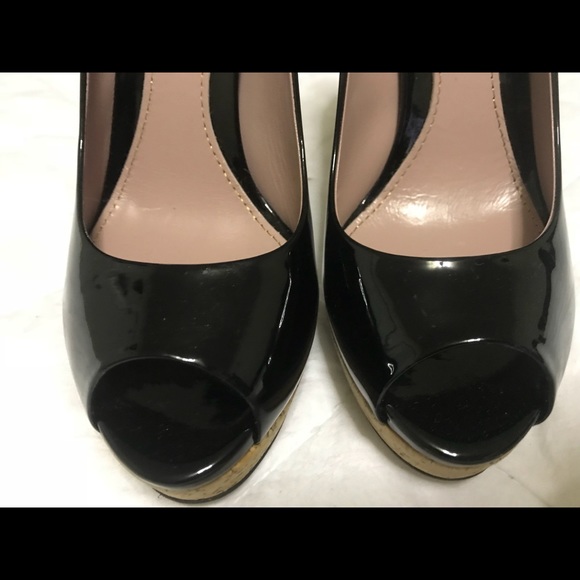 New in Box Gucci Cork Platform - Picture 4 of 7